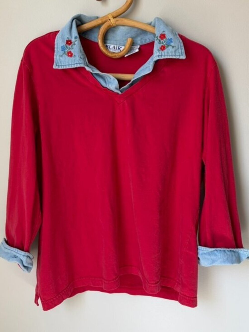 Vintage Blair Red Denim Collar Embroidered Flowers Women's Large